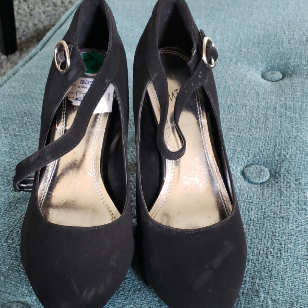 Black Impo heels
